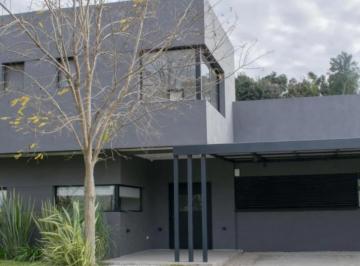 Casa · 185m² · 4 Ambientes · 4 Cocheras · Casa Venta Barrio San Matías Escobar