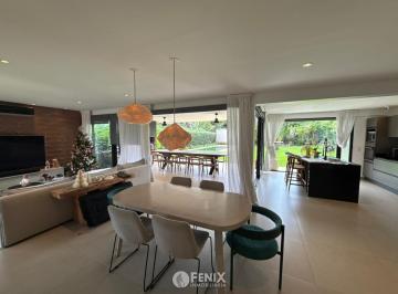Casa · 300m² · 4 Ambientes · 2 Cocheras · Cf1360 - Casa en Venta - 3 Dorm. - Barrio Privado Lomas de Urquiza