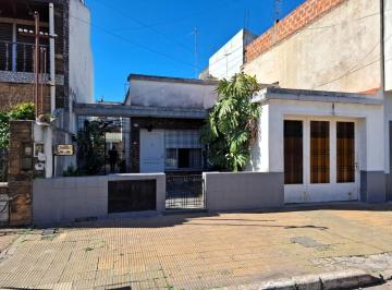 Casa · 120m² · 7 Ambientes · 1 Cochera · Venta Ciudad Madero Para Dos Familias Oport!