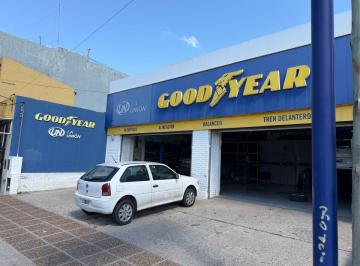 Local comercial de 5 ambientes, Córdoba · Loca Comercial a m de Sagrada Familia