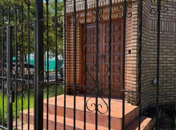 Casa de 7 ambientes, Córdoba · Casa en Venta en Barrio Marquez de Sobremonte