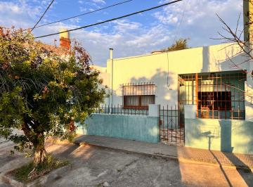 Casa de 3 ambientes, Bahía Blanca · Casa en Venta de Dos Dorm. en Barrio San Martín