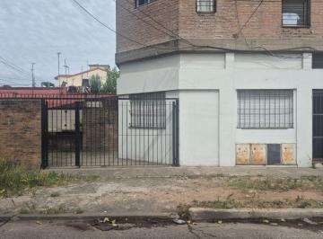 PH de 2 ambientes, Quilmes · Quilmes 873 N° 5379 Esquina Monteverde Apto Credito Bancario