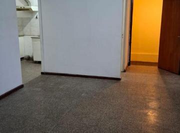 Departamento de 4 ambientes, San Miguel de Tucumán · En Alquiler – Departamento de 3 Dorm. Sin Expensas en Zona Centro