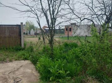 Terreno , San Vicente · Lote en Venta en San Vicente Cercano Al Casco Urbano y con Escritura