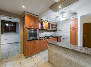 Departamento · 152m² · 6 Ambientes · Departamento en Nueva Córdoba con Cochera