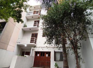 Departamento · 63m² · 2 Ambientes · 1 Cochera · Departamento en Venta en 8 E/ 33 y 34