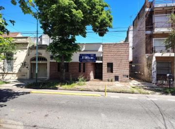 Casa · 91m² · 5 Ambientes · Casa en Banfield Este