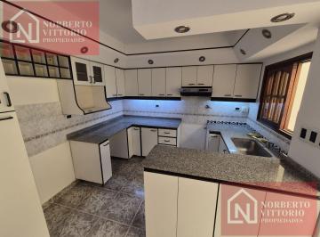 PH · 54m² · 2 Ambientes · Venta PH Fondo 2 Ambientes Moron Sur