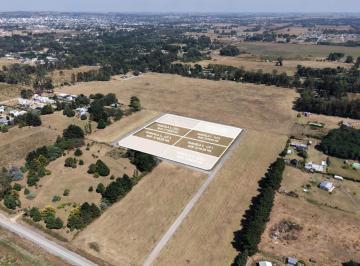 Terreno · 2100m² · Lotes de 2100 Mtrs en Venta - Zona Campus - Financia