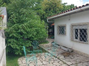 PH · 68m² · 3 Ambientes · 2 Cocheras · Santilli - Caseros 1450 - PH en Lomas de Zamora Oeste