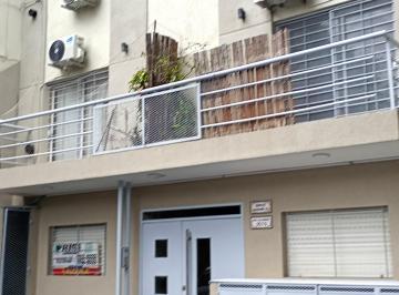 Departamento de 2 ambientes, Villa Urquiza · Villa Urquiza Departamento 2 Amb Al Frente con Patio
