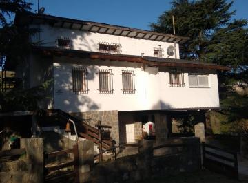 Casa · 297m² · 5 Ambientes · 2 Cocheras · Venta/permuta de Chalet de 1 Hectárea en La Falda.