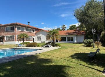Casa de 7 ambientes, San Isidro · Casa Venta Lomas de San Isidro Santa Rita