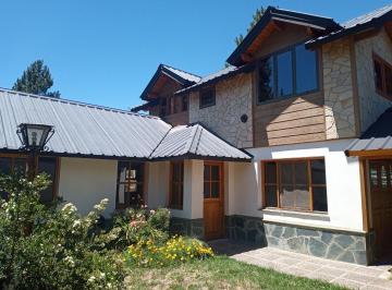 Casa · 70m² · 3 Ambientes · Alquiler Permanente, Casa de 70 m² con 2 Dorm. en Alquiler en B° Amancay