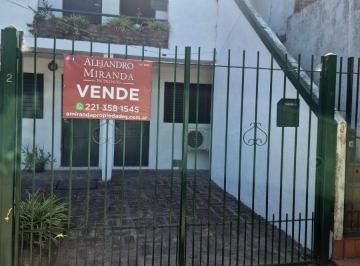 PH de 3 ambientes, La Plata · Venta 2 Domritorios (Uno con Placard y Segundo Dormitorio o Escritorio)