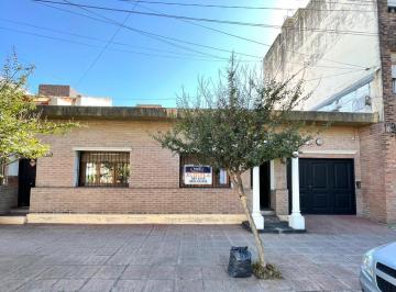 Foto · Casa en Alquiler Para Uso Comercial Alto Alberdi
