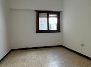 Departamento de 4 ambientes, La Plata · Departamento Venta - Ideal Inversión