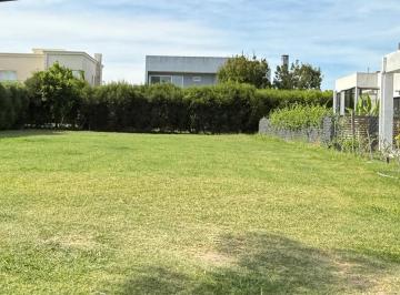 Terreno · 540m² · Lote en Venta en Nuevo Quilmes