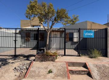 Casa de 5 ambientes, Puerto Madryn · Casa en Venta 3 Dormeduardo Bordenave Oeste E/ Dorrego y Lavalleprecio U$d53.000
