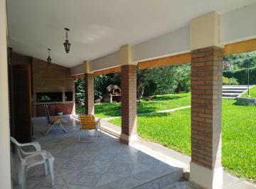 Foto · Hermosa Casa en Venta con Pileta en Anisacate La Isla