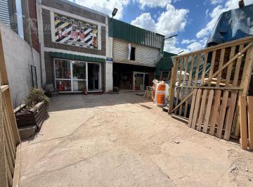 Bodega-Galpón · 300m² · 1 Ambiente · 1 Cochera · Galpón en Venta 300 m² Sobre Ruta - Francisco Alvarez, Moreno