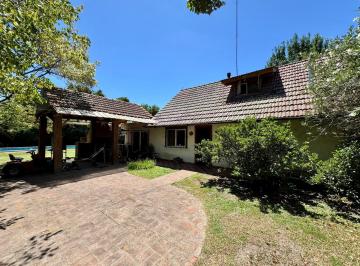 Casa · 180m² · 4 Ambientes · Casa en Venta en Loma Verde, Escobar, Gba Norte - ID 5992