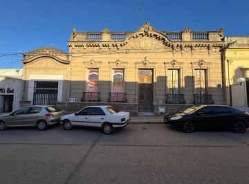 Casa en Venta de 15 ambientes  · Importante Casa en Venta