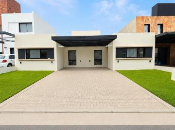 PH · 70m² · 3 Ambientes · 2 Cocheras · Duplex a Estrenar - 2 Dor - Colinas de Manantiales
