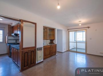 Departamento · 62m² · 6 Ambientes · Departamento en Venta de 3 Dorm. - Alto Alberdi