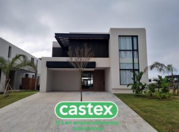 Casa · 295m² · 6 Ambientes · 4 Cocheras · Casa en Alquiler a Laguna Central de Puertos, Barrio Costas