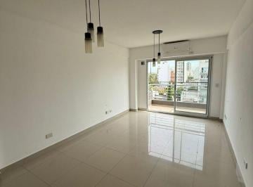 Departamento de 2 ambientes, Flores · Flores Departamento de 44 m² con 2 Amb Vigil, Sum Solarium Jacuzzi