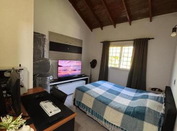 Casa · 187m² · 4 Ambientes · 4 Cocheras · Casa en Venta 3 Dorm. Los Boulevares