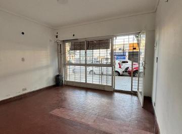 Local comercial · 30m² · Local - Floresta - Apto Varios Destinos