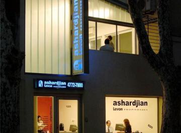 Local comercial · 120m² · Locales - a La Calle - Palermo, Capital Federal