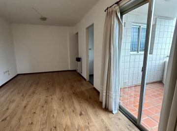 Departamento de 4 ambientes, Córdoba · Alquiler: Dpto de Dos Dorm.