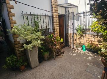 PH de 3 ambientes, Lanús · PH 3 Ambientes en Venta - Remedios de Escalada