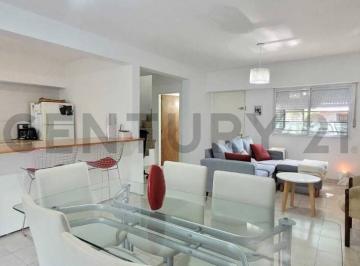 Casa · 86m² · 3 Ambientes · 1 Cochera · Casa en Venta en La Plata Tipo Duplex 2 Dorm.