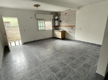 PH de 3 ambientes, Avellaneda · Alquiler PH de 3amb. con Patio, Piñeyro, Avellaneda