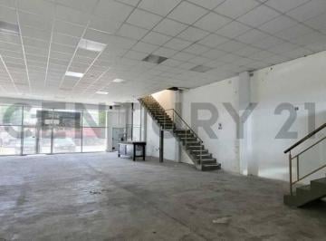 Local comercial · 500m² · 1 Ambiente · Local Galpon en Alquiler en La Plata