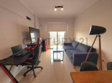 Departamento · 52m² · 2 Ambientes · Departamento un Dormitorio con Balcon y Lavadero