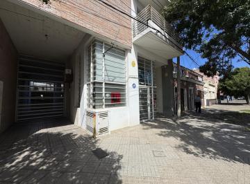 Local comercial · 20m² · Local en Rosario en Venta Zona Sur Vidriera a La Calle Baño y Kitchenette
