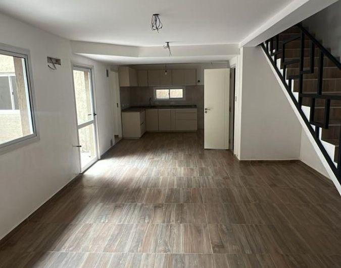 Departamento · 80m² · 5 Ambientes