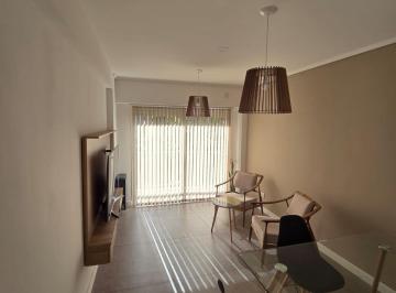 Departamento · 41m² · 2 Ambientes · Departamento de Dos Ambientes con Balcon y Patio - Alsina y Gason