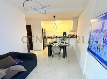 Departamento · 64m² · 3 Ambientes · 1 Cochera · Tres Ambientes con Cochera