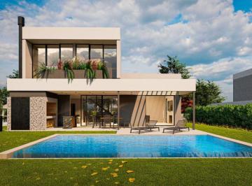 Casa de 5 ambientes, Esteban Echeverría · Casa en Venta en Canning Chico