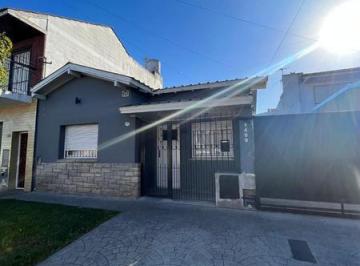 Casa · 180m² · 4 Ambientes · Venta de Casa 4 Ambientes en Malvinas Argentinas