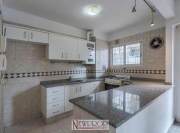Departamento de 2 ambientes, Belgrano · Excelente 2 Amb con Impresionantepatio Terraza a m de Av Cabildo y Subte