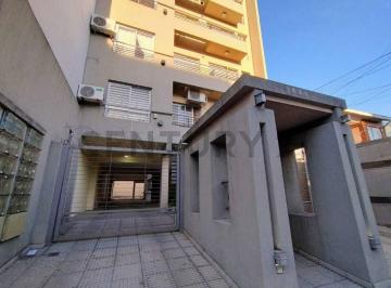 Departamento · 42m² · 2 Ambientes · 1 Cochera · Venta Departamento en Moron - 2 Ambientes con Cochera Cubierta