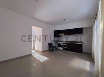 Departamento · 42m² · 2 Ambientes · 1 Cochera · Venta Departamento en Moron - 2 Ambientes con Cochera Cubierta